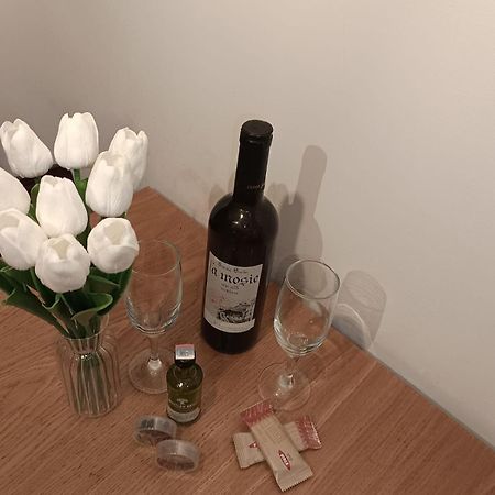 Apartament Regim Hotelier Elis Брашов Екстериор снимка